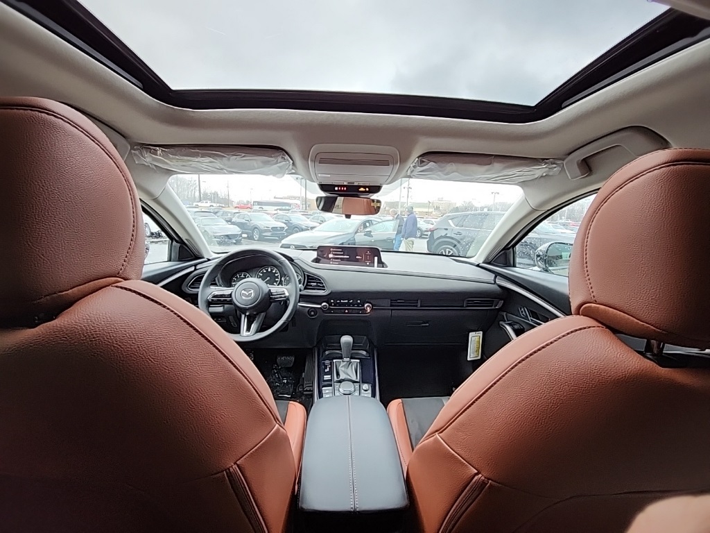 2025 Mazda CX-30 2.5 Turbo Carbon photo 5