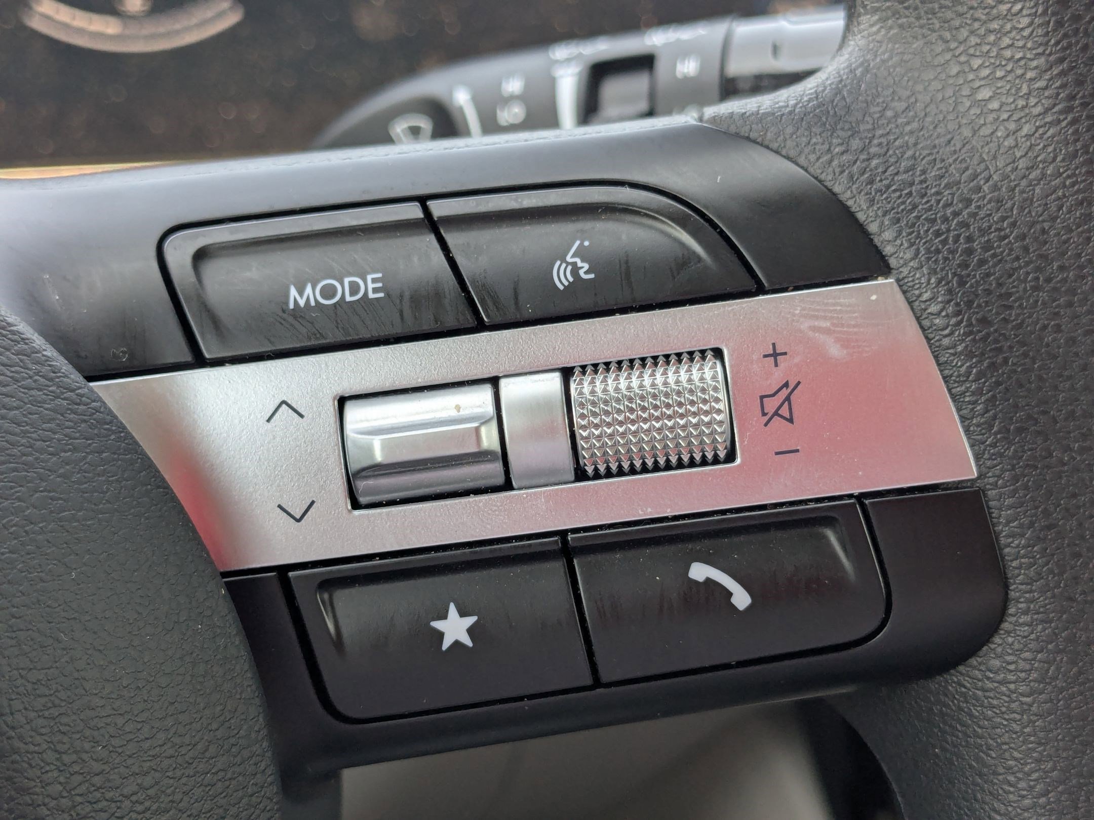 2025 Hyundai Tucson SEL photo 17