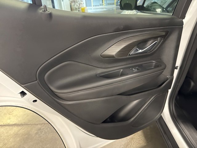 2023 Gmc Terrain SLE photo 23