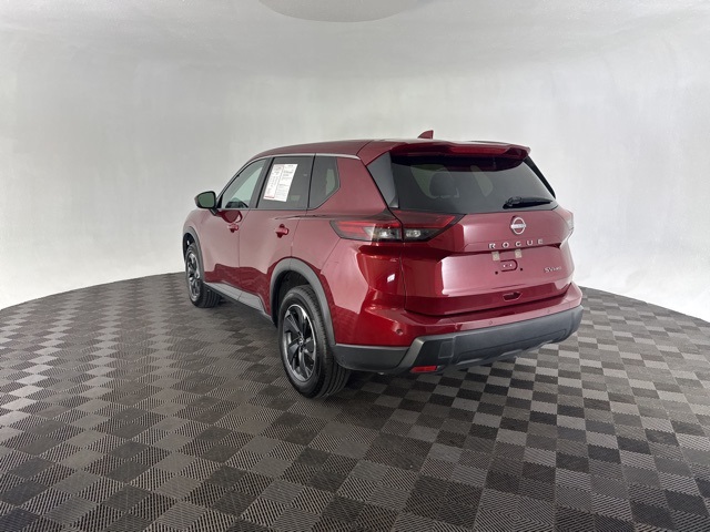 2024 Nissan Rogue SV photo 5