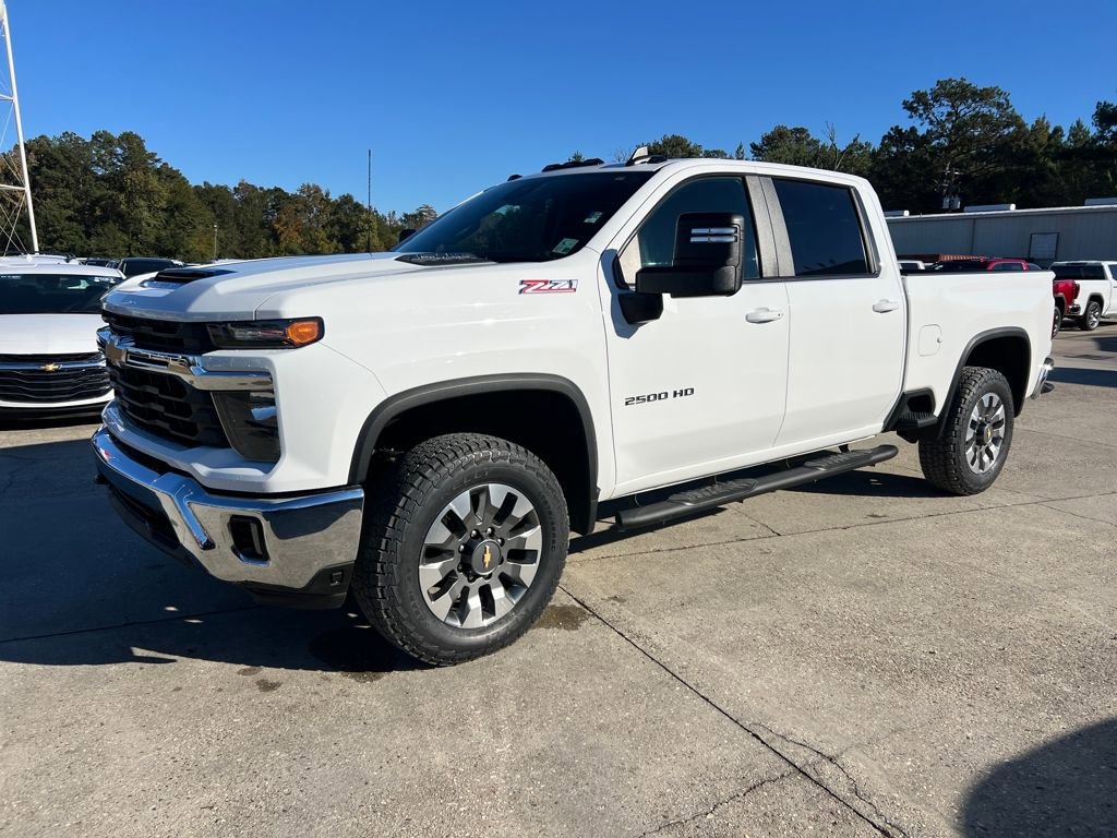 2024 Chevrolet Silverado 2500HD LT's photo