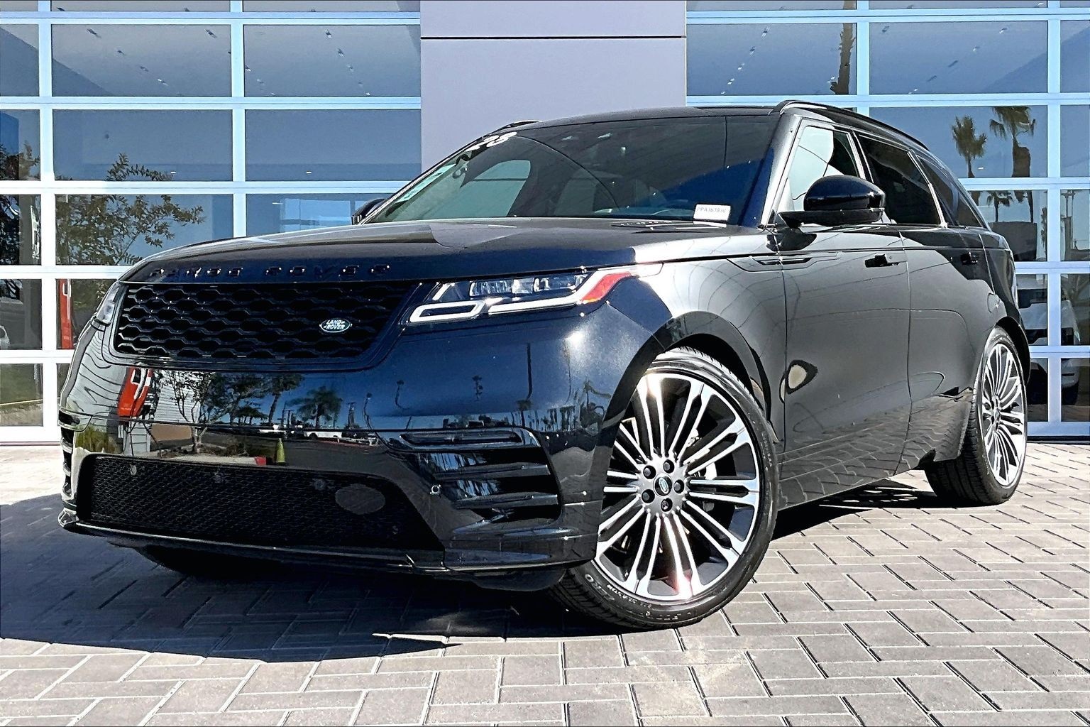 2023 Land Rover Range Rover Velar HST's photo