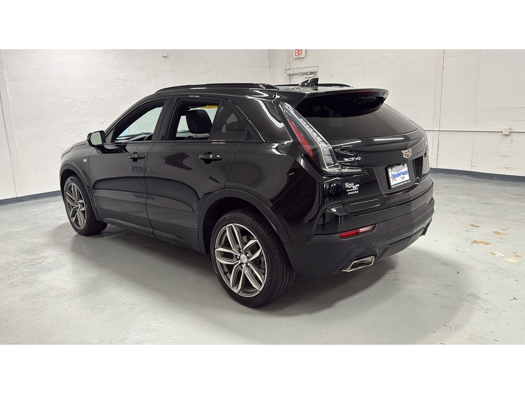 2023 Cadillac XT4 Sport photo 4