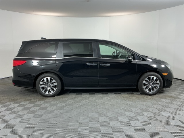 2024 Honda Odyssey EX-L photo 2