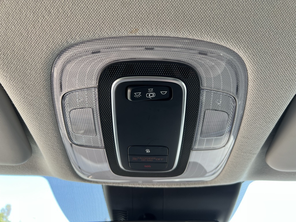 2022 Hyundai Elantra SEL photo 23