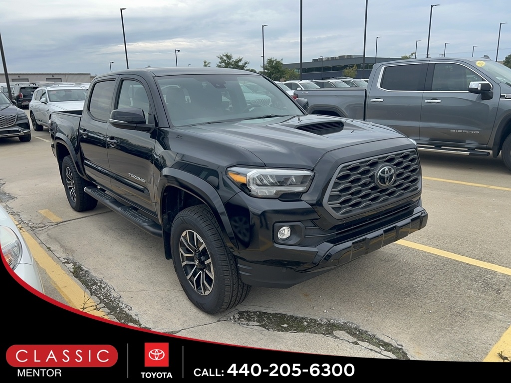2020 Toyota Tacoma TRD Sport photo 4