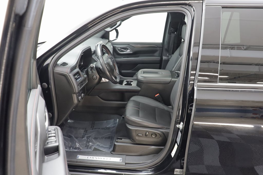 2022 Chevrolet Tahoe RST photo 4