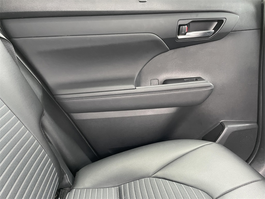 2024 Toyota Highlander XSE photo 21