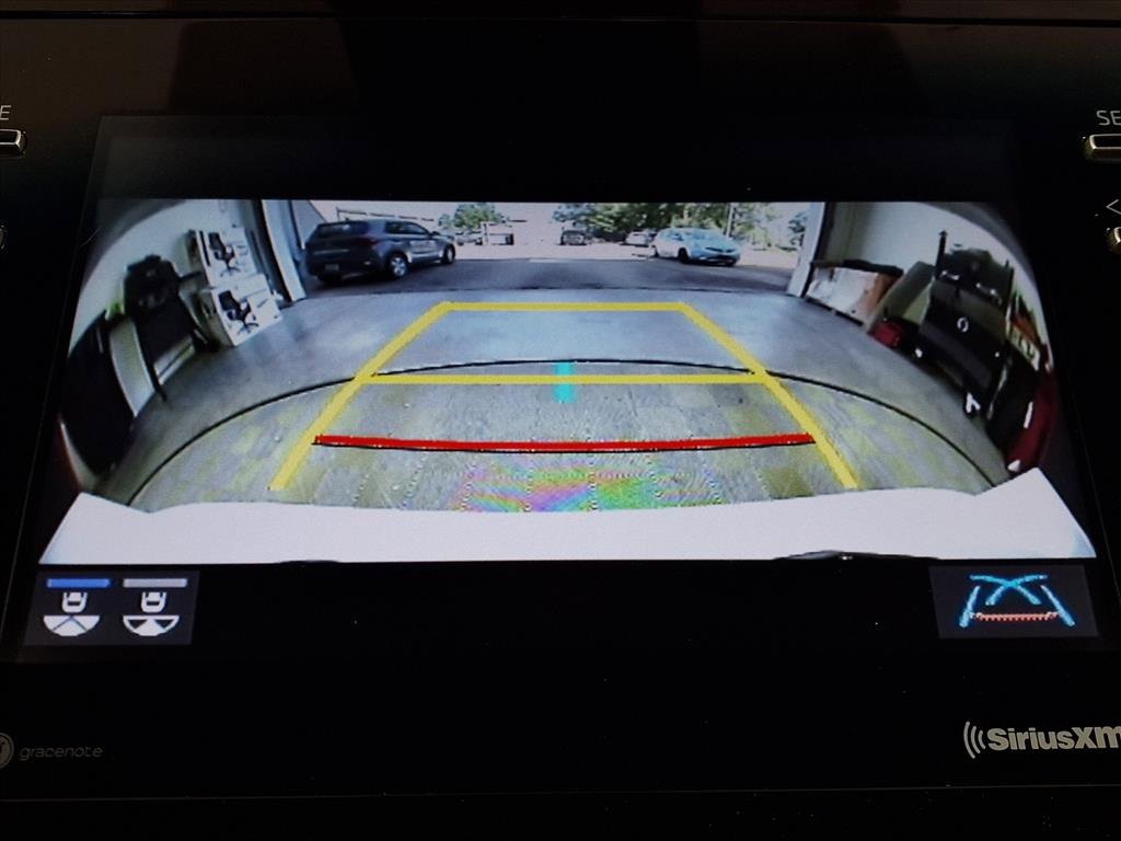 2024 Toyota Camry SE photo 4