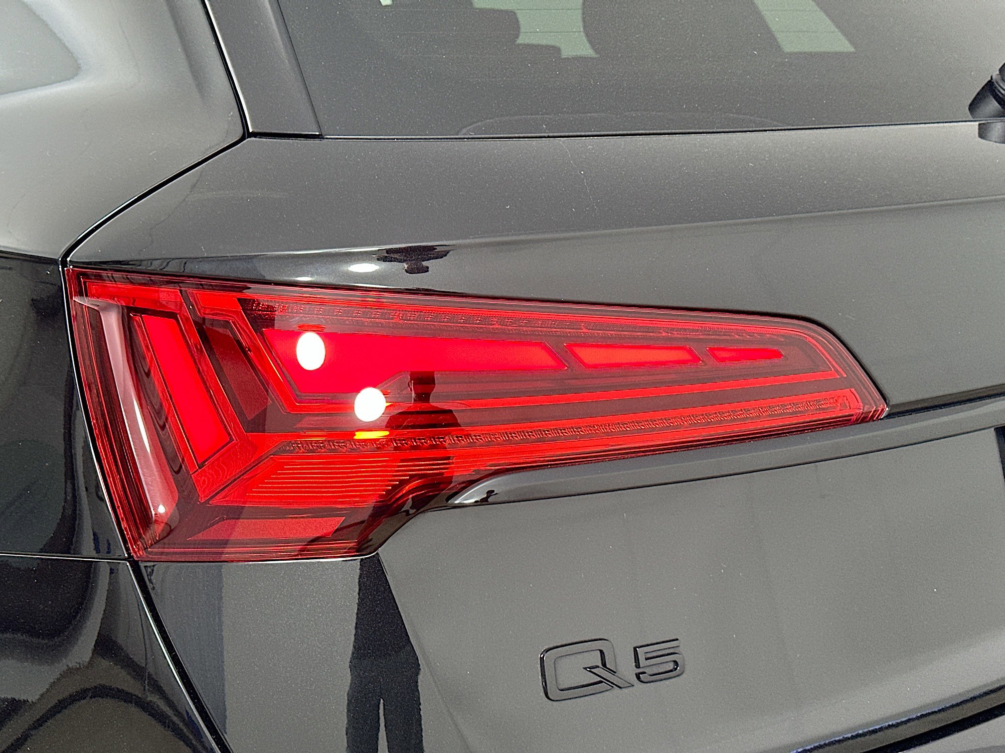 2024 Audi Q5 55 Premium Plus photo 38
