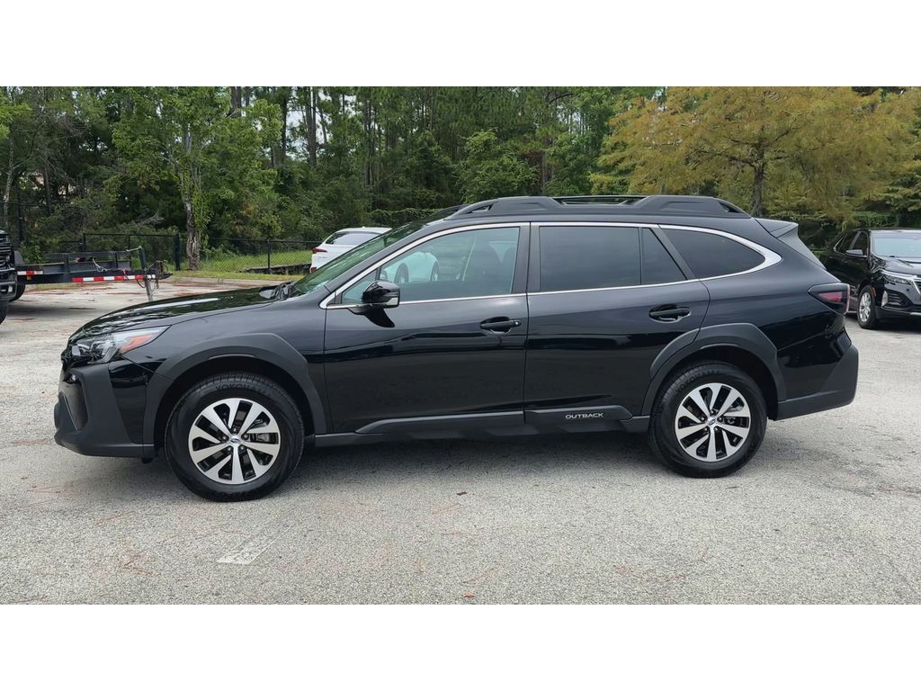 2024 Subaru Outback Premium photo 4