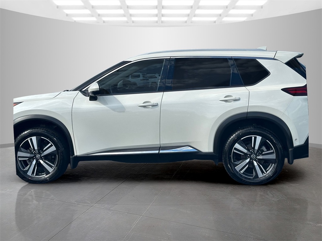 2021 Nissan Rogue Platinum photo 8