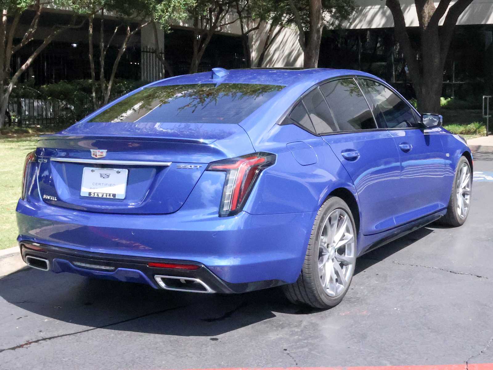 2023 Cadillac CT5 Sport photo 4