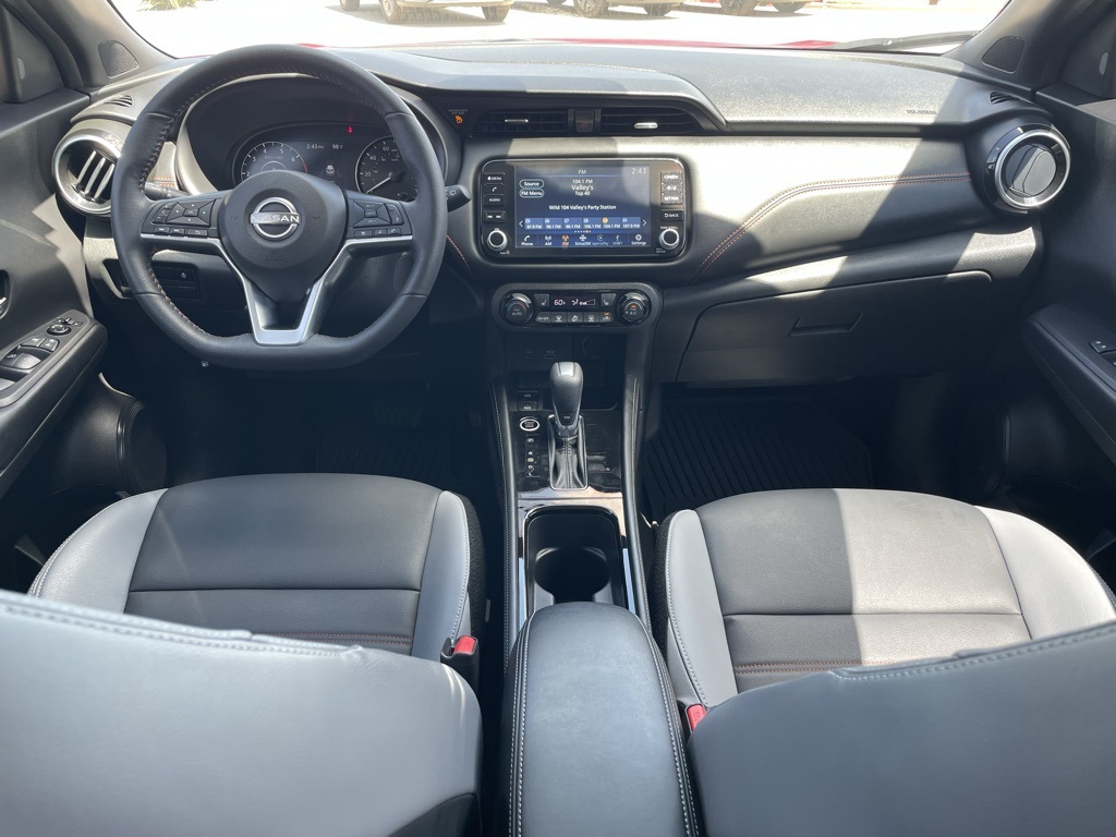 2024 Nissan Kicks SR photo 14
