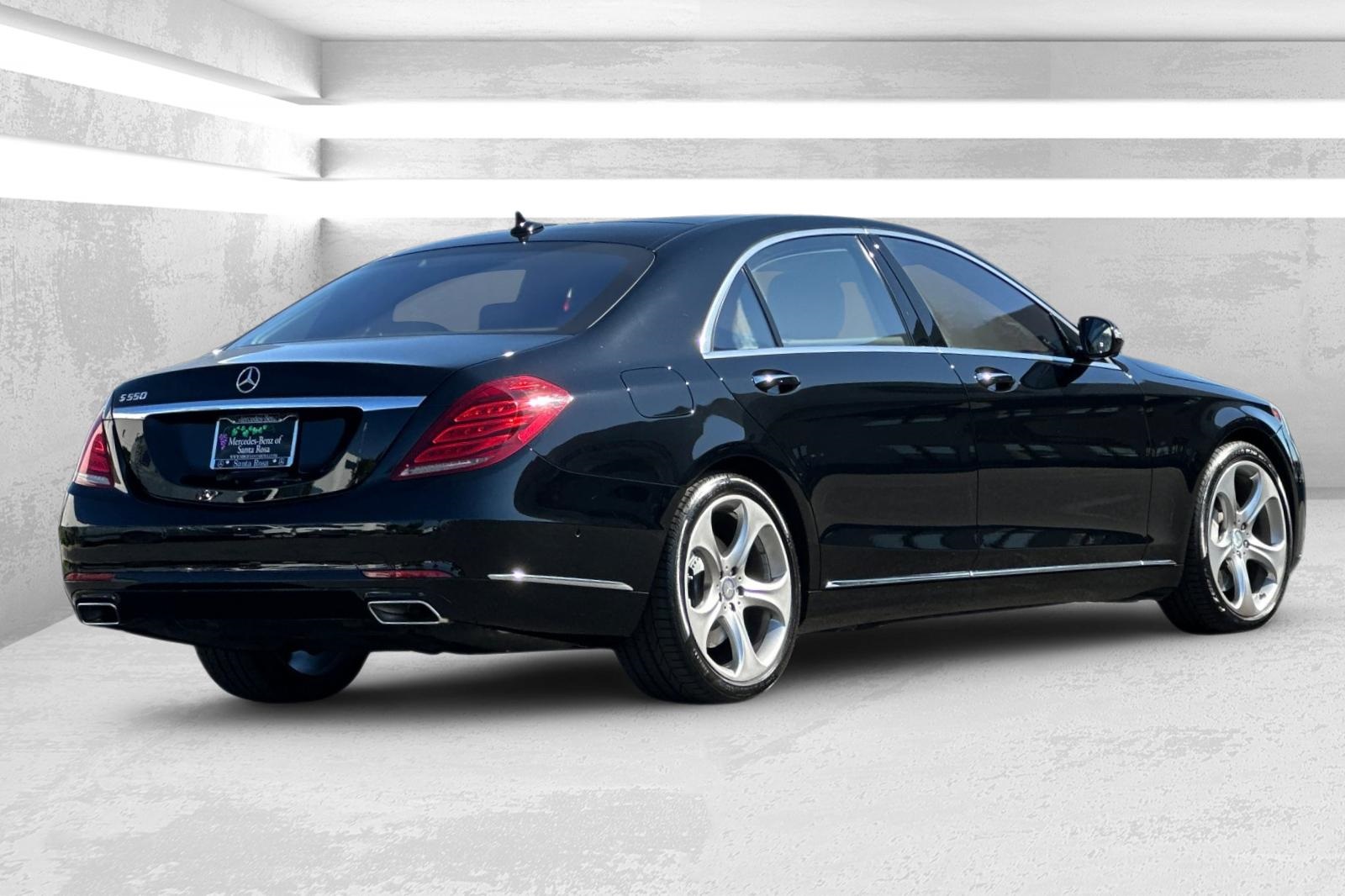2015 Mercedes Benz S 550 photo 2