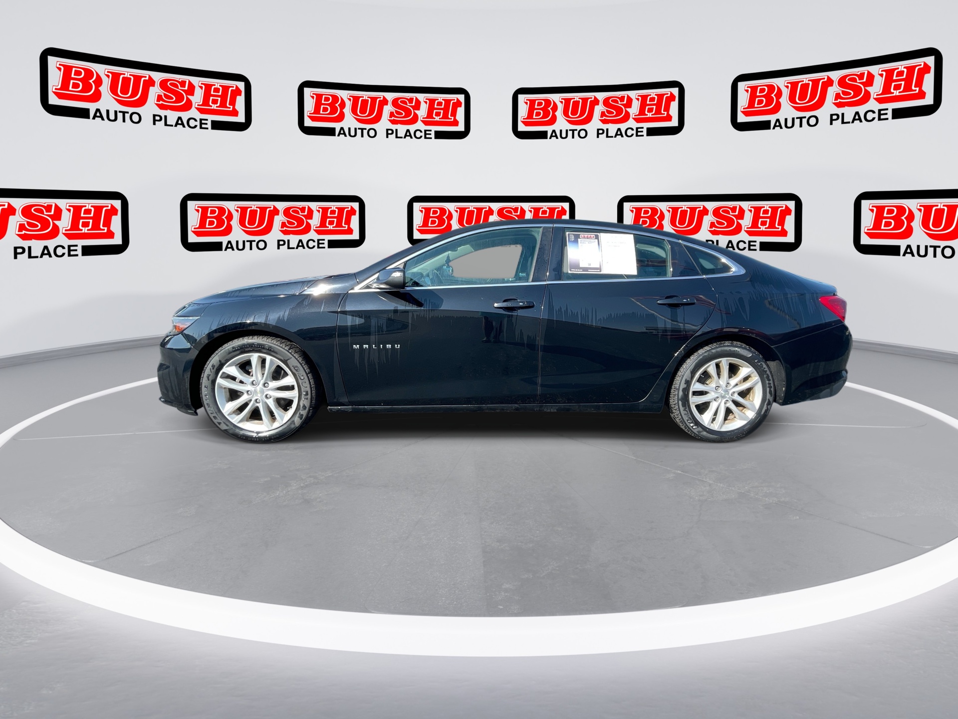 2017 Chevrolet Malibu 1LT photo 15