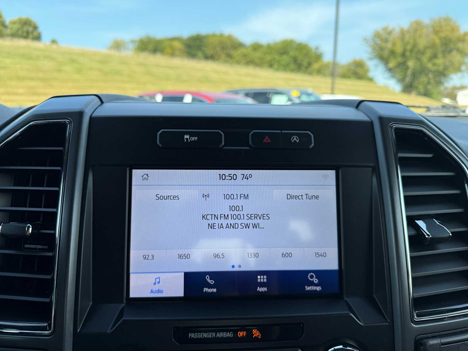 2020 Ford F-150 XLT photo 29