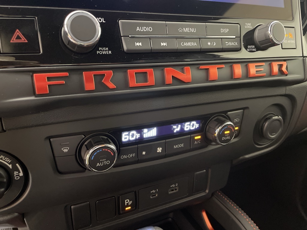 2025 Nissan Frontier Crew Cab PRO-4X photo 27