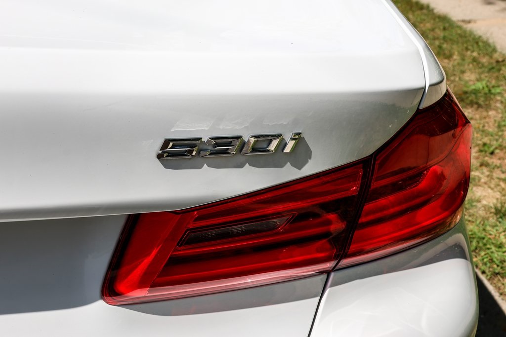 2019 Bmw 530i Sedan photo 9