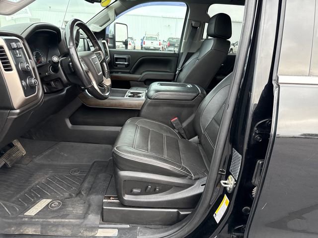 2019 Gmc Sierra 3500 HD Denali photo 9