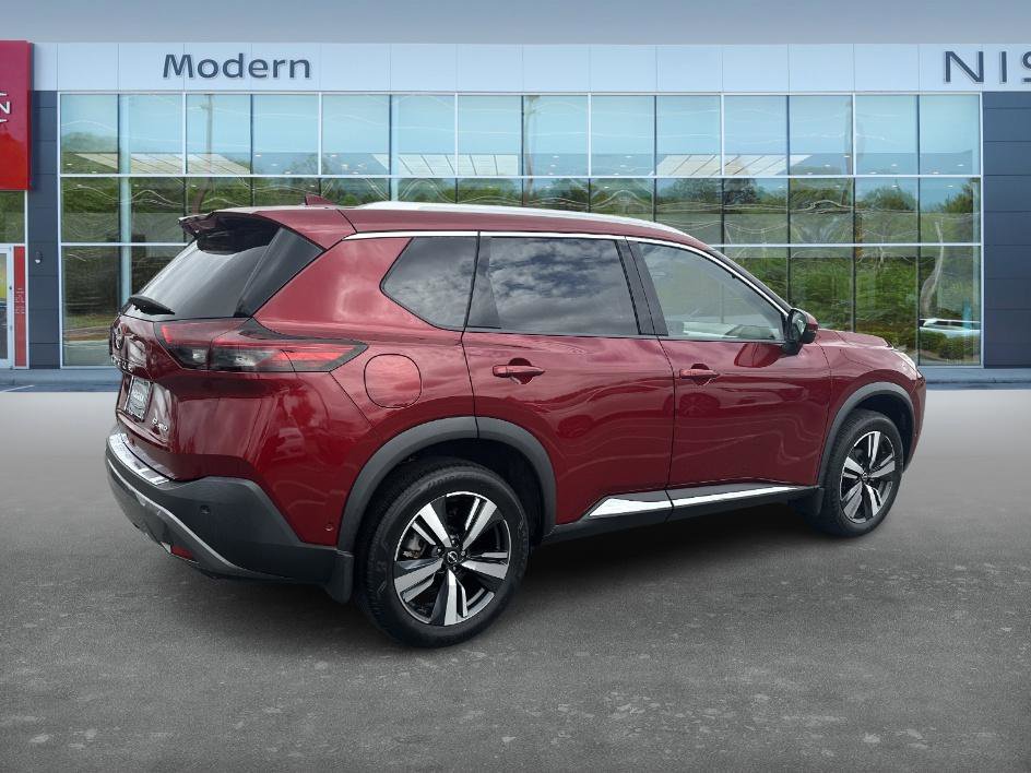 2023 Nissan Rogue SL photo 5