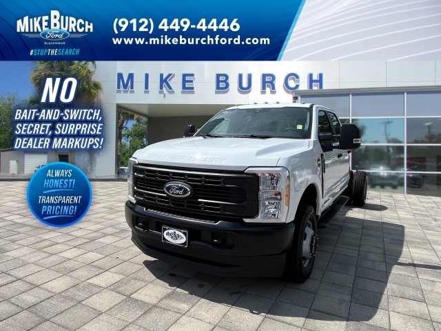 2025 Ford Chassis Cab F-350® XL
