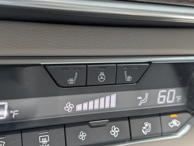 2019 Nissan Altima 2.5 Platinum photo 15