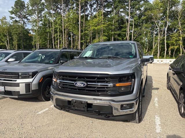 2024 Ford F-150 XLT photo 4
