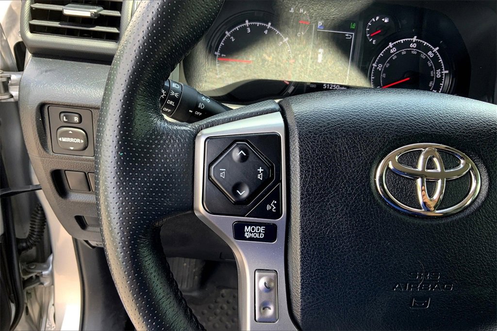2023 Toyota 4Runner SR5 Premium photo 18