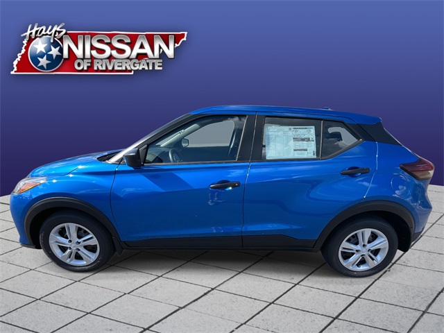 2025 Nissan Kicks Play S photo 3