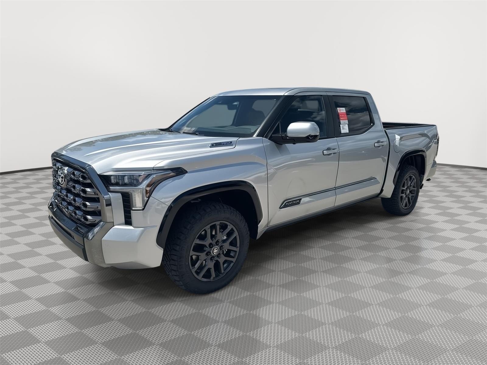 2025 Toyota Tundra Platinum's photo