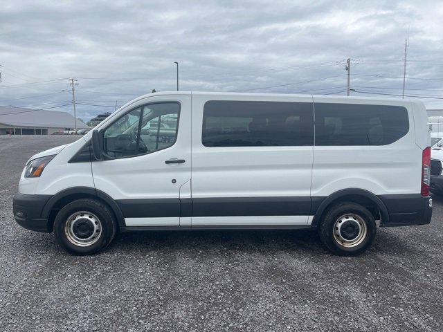 2020 Ford Transit Passenger XL photo 3