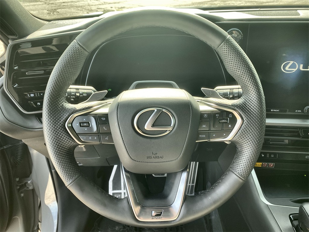 2024 Lexus TX 500h F SPORT Premium photo 9