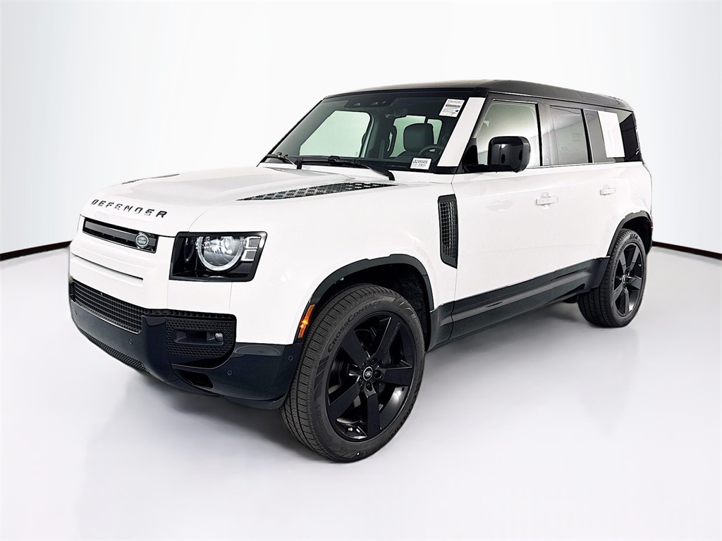 2025 Land Rover Defender X-Dynamic SE's photo