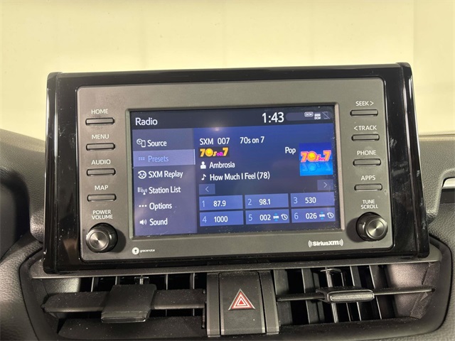 2022 Toyota RAV4 LE photo 16