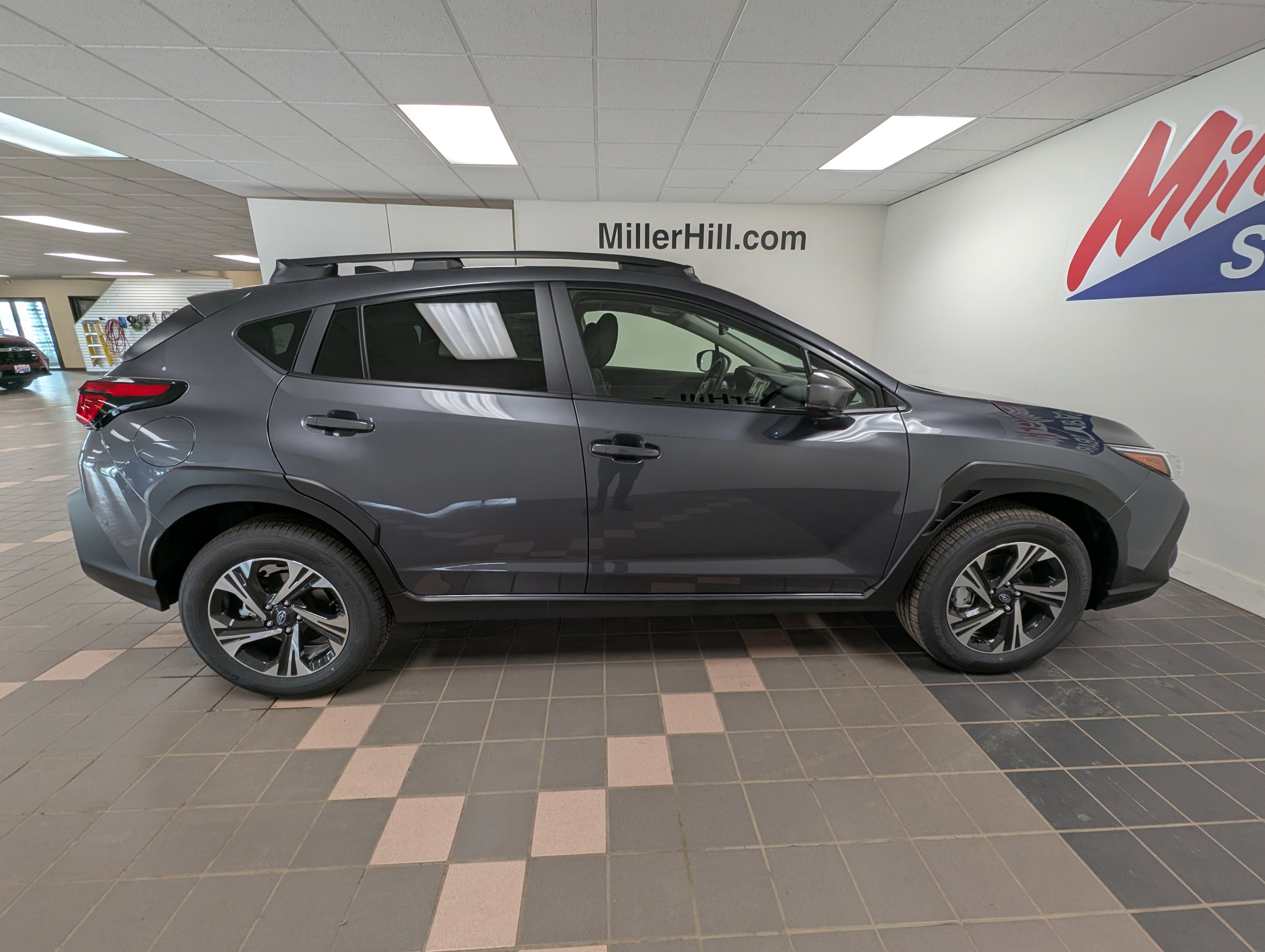 2025 Subaru Crosstrek Premium photo 6