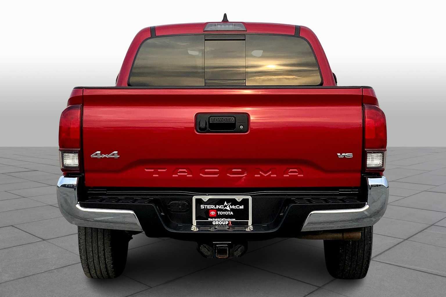 2021 Toyota Tacoma SR5 photo 4