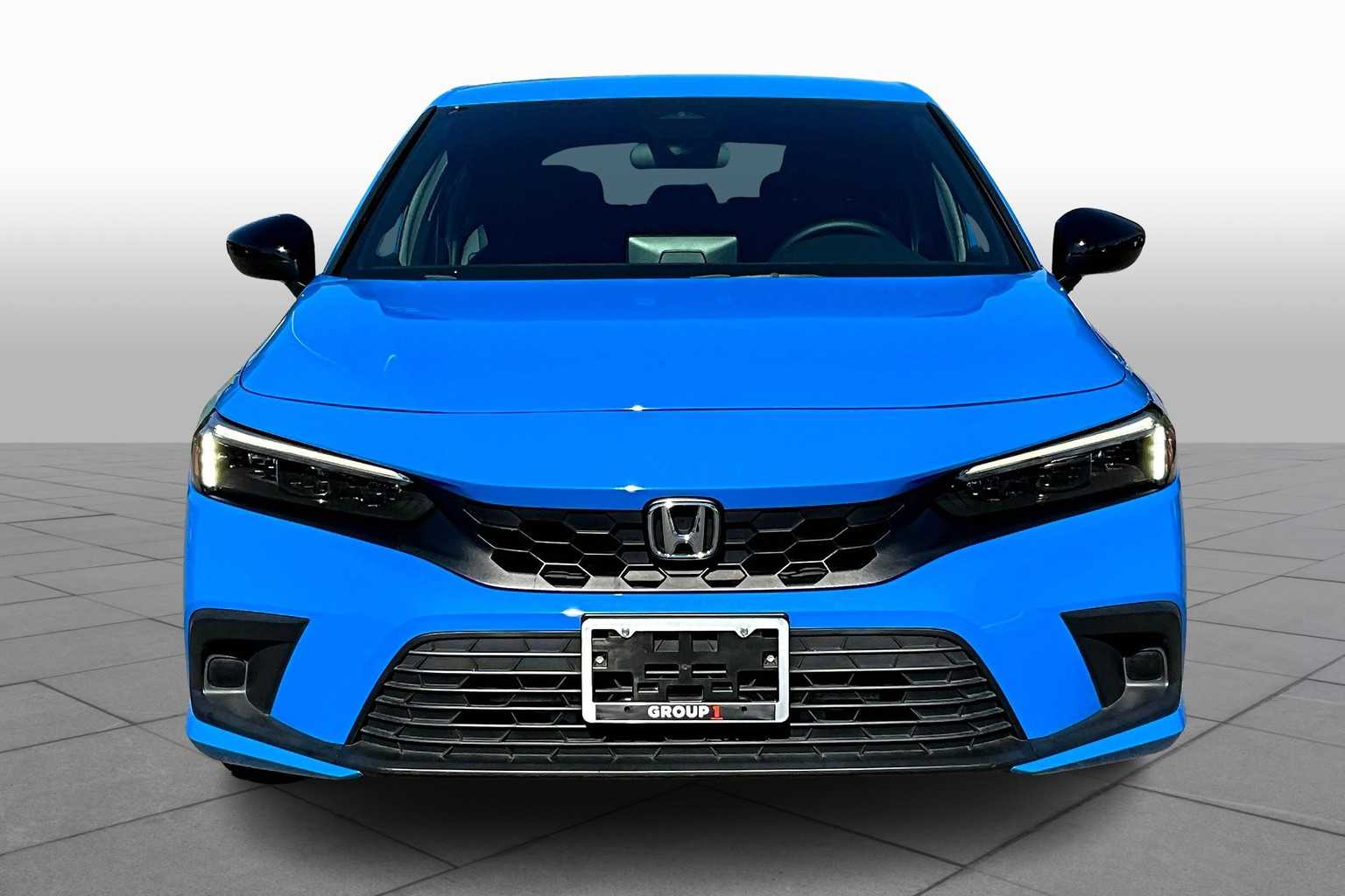2022 Honda Civic Hatchback Sport photo 3