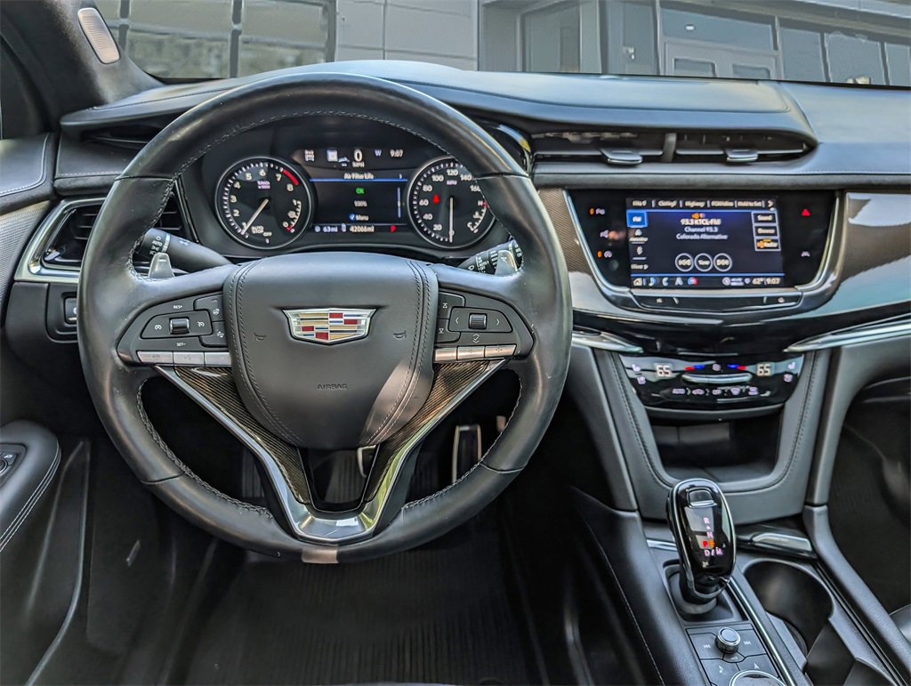 2022 Cadillac XT6 Sport photo 16