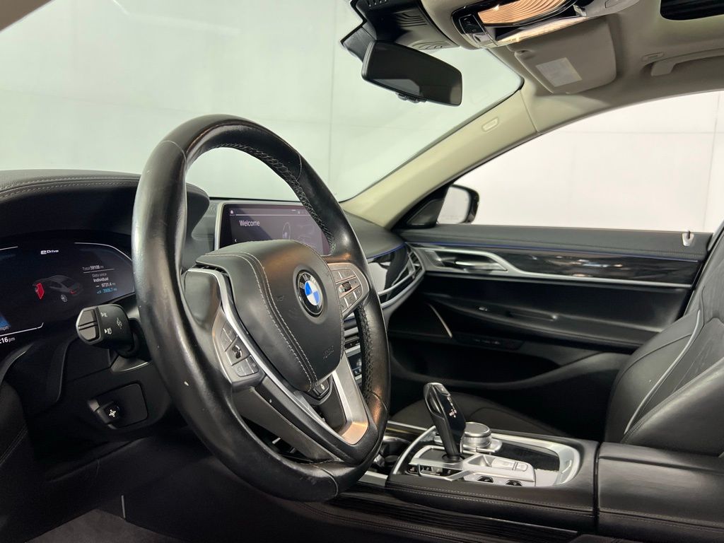2020 Bmw 745e xDrive Sedan photo 17