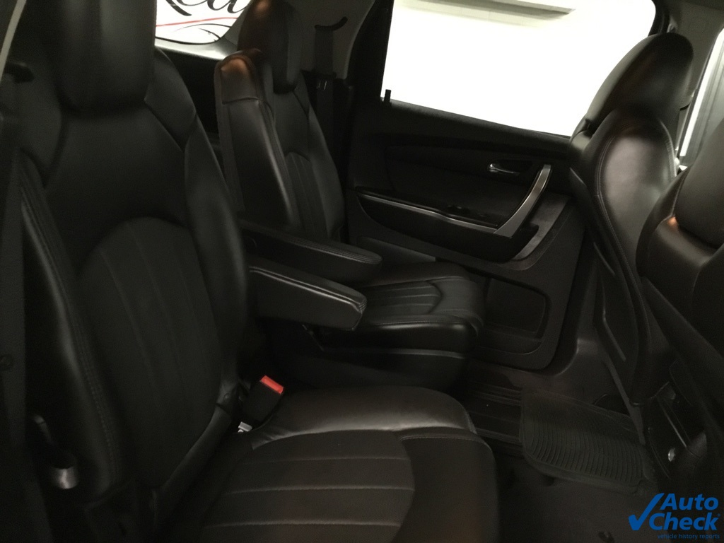 2010 Gmc Acadia photo 30