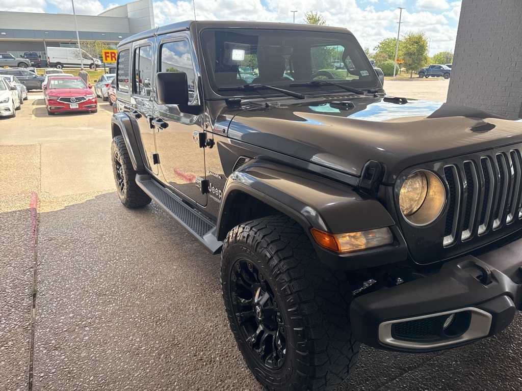 2022 Jeep Wrangler Unlimited Sahara photo 4