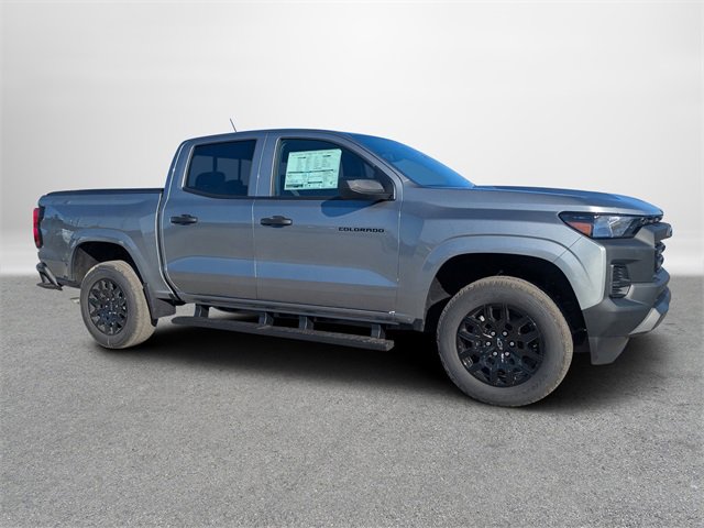 2026 Chevrolet Colorado Work Truck photo 2