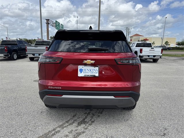 2026 Chevrolet Equinox LT photo 4