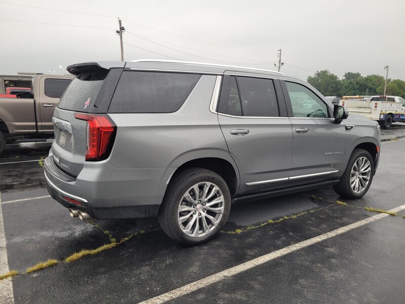 2023 Gmc Yukon Denali photo 3