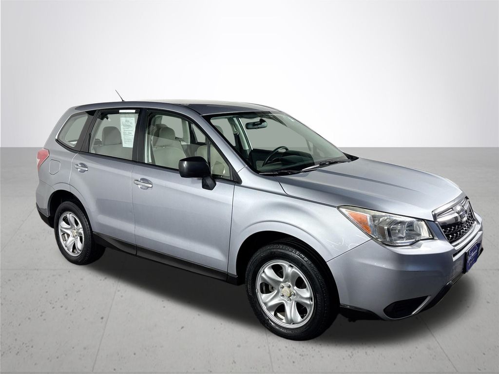 2014 Subaru Forester 2.5i photo 4
