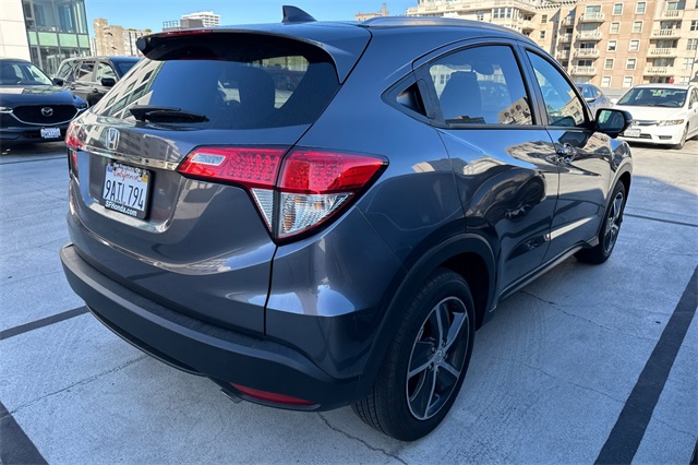 2022 Honda HR-V EX photo 2