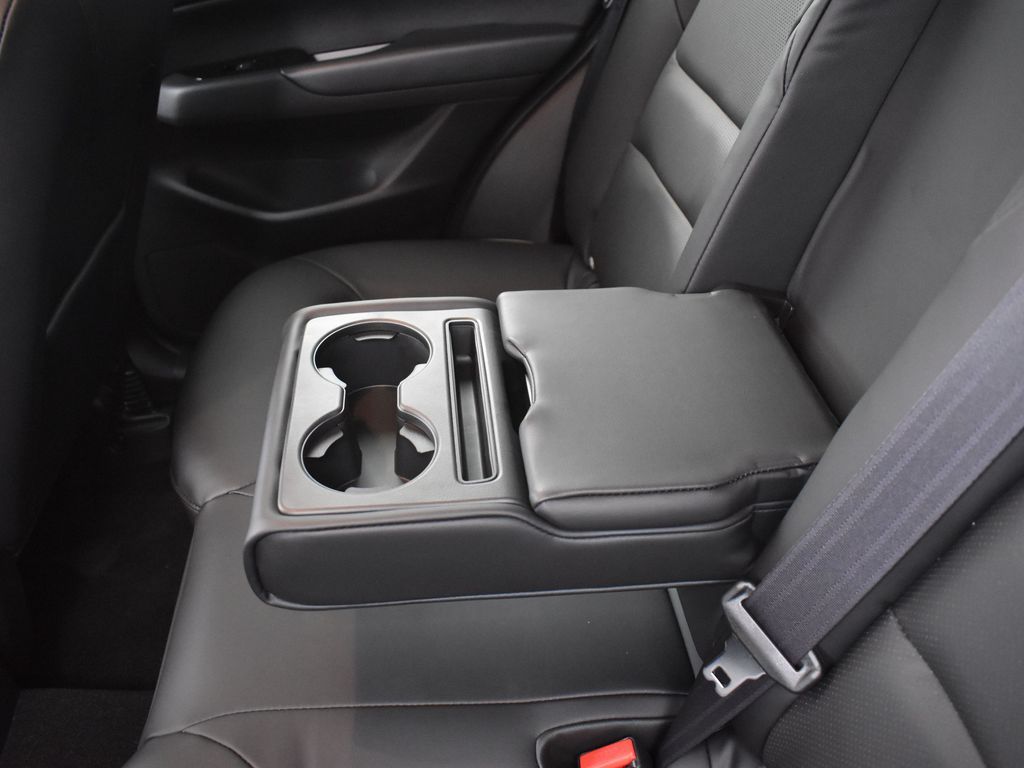 2025 Mazda CX-5 2.5 Select photo 21