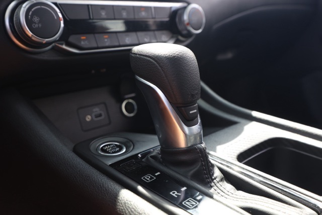 2022 Nissan Sentra S photo 27