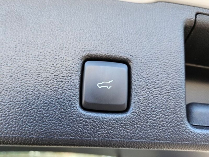 2025 Ford Escape Active photo 11